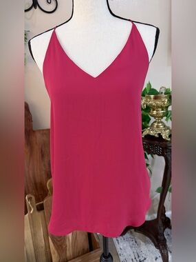 LOFT Red V-Neck Sleeveless Cami